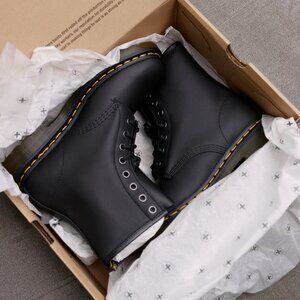 DOC MARTENS - 1460 Women's Boots
